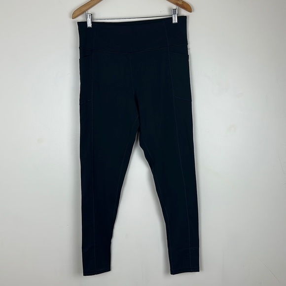 Victoria's Secret Woman's Size 16 Leggings Black Side Leg Pocket - Picture 1 of 6